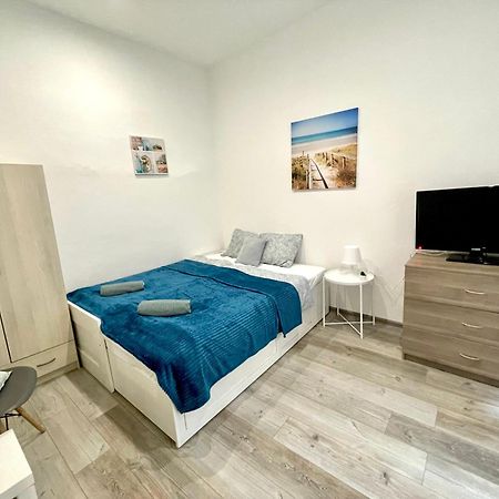 Relax Home With 2 Bedroom, 2 Bathroom For 6 People In The City Centre Free Coffee 부다페스트 외부 사진