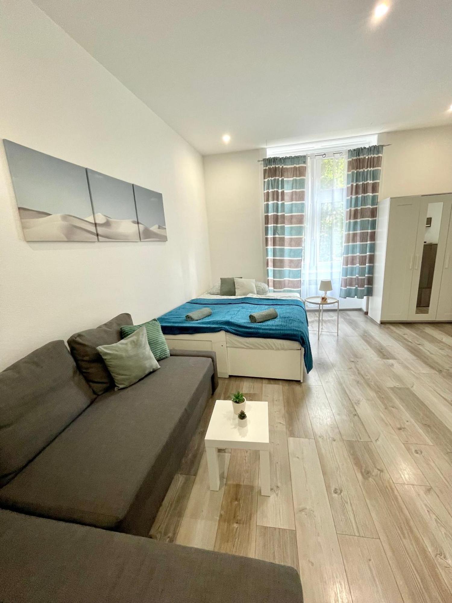 Relax Home With 2 Bedroom, 2 Bathroom For 6 People In The City Centre Free Coffee 부다페스트 외부 사진