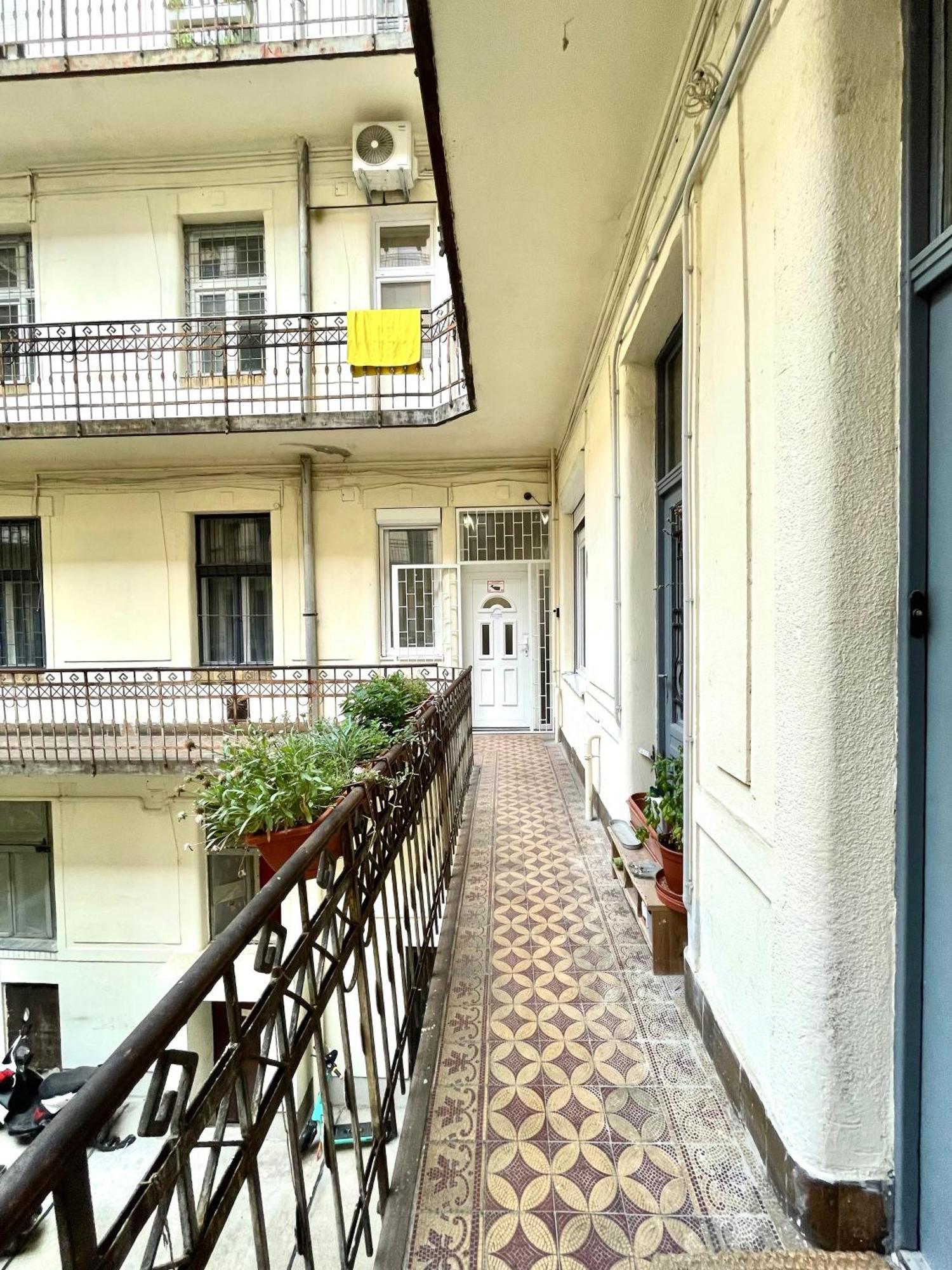 Relax Home With 2 Bedroom, 2 Bathroom For 6 People In The City Centre Free Coffee 부다페스트 외부 사진